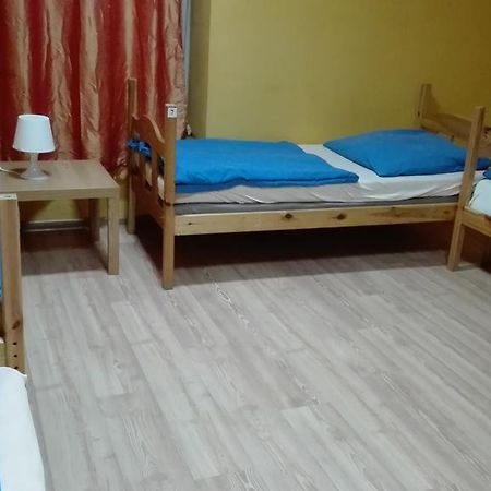 Honey Hostel Cracovia Exterior foto