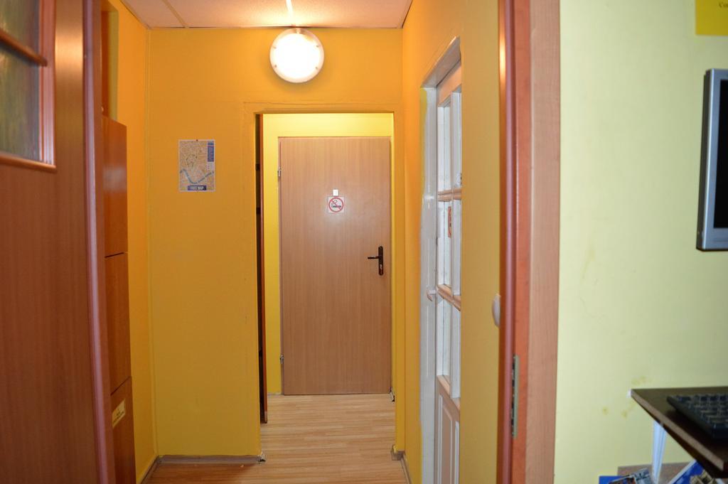 Honey Hostel Cracovia Exterior foto