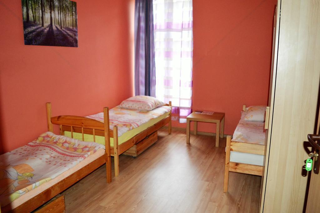 Honey Hostel Cracovia Habitación foto