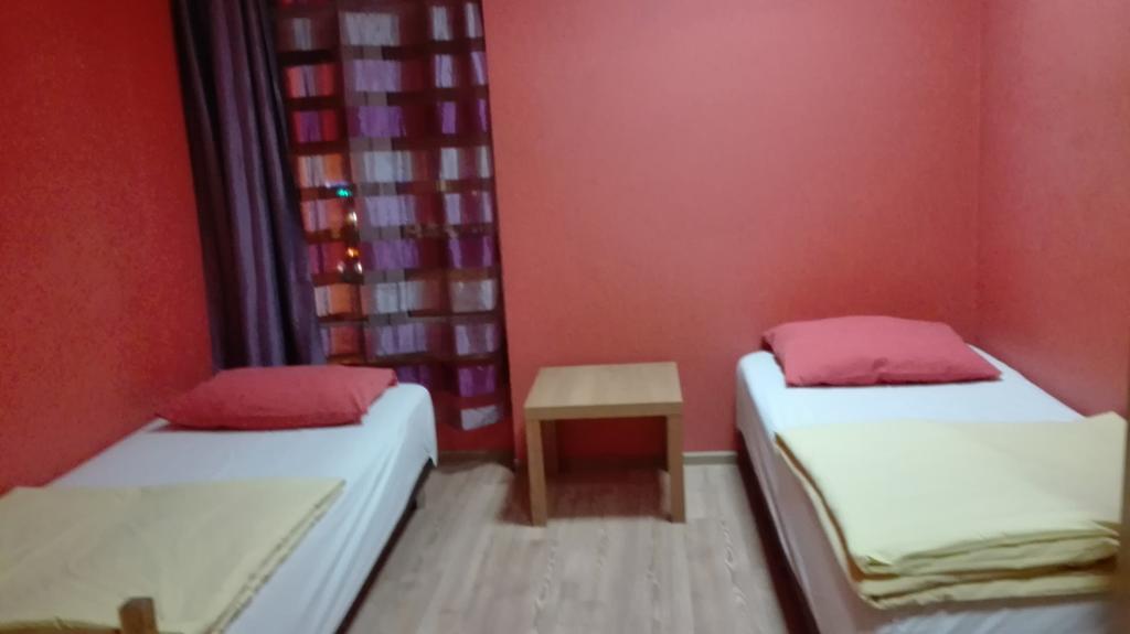 Honey Hostel Cracovia Exterior foto
