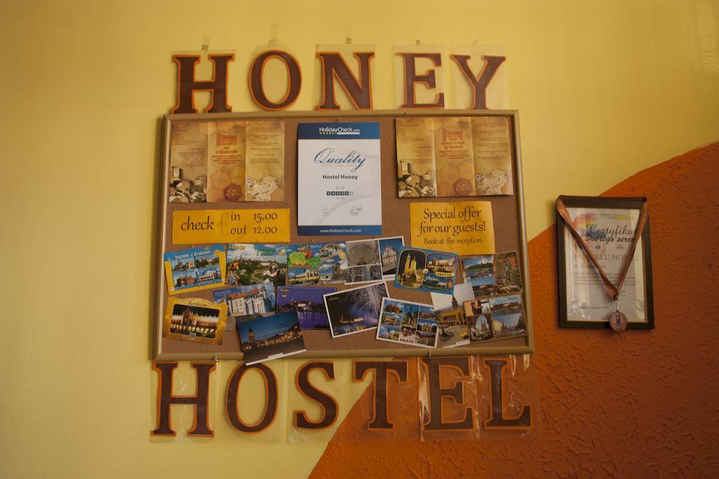 Honey Hostel Cracovia Exterior foto